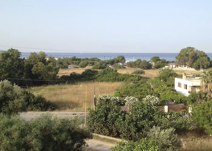 Ikaros Lägenhetshotell 3*