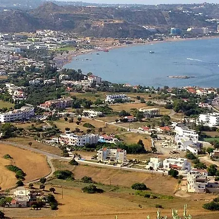 Aparthotel Ikaros 3*