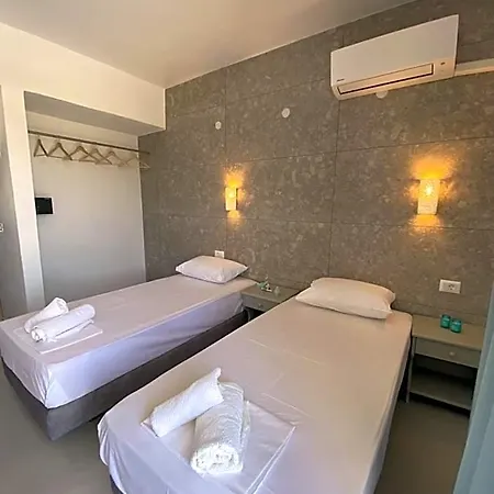 Aparthotel Ikaros