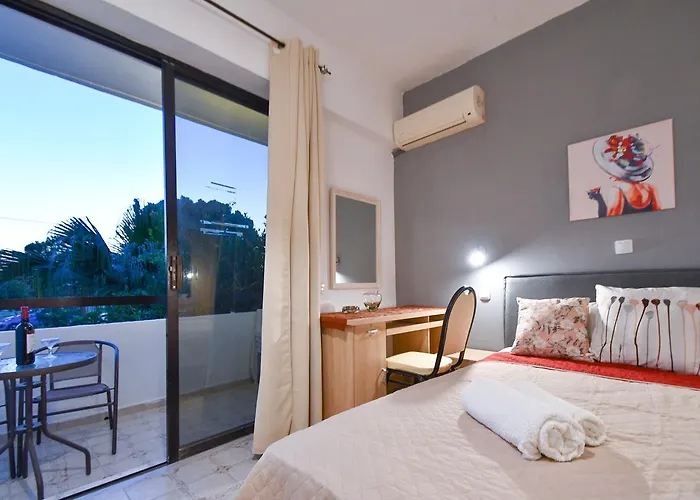 Ikaros 公寓式酒店 法里拉基