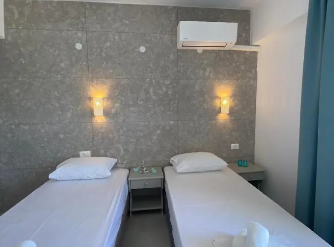 Ikaros شقة فندقية 3*