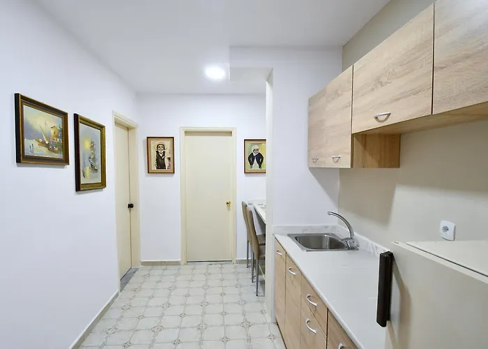 شقة فندقية Ikaros فاليراكي